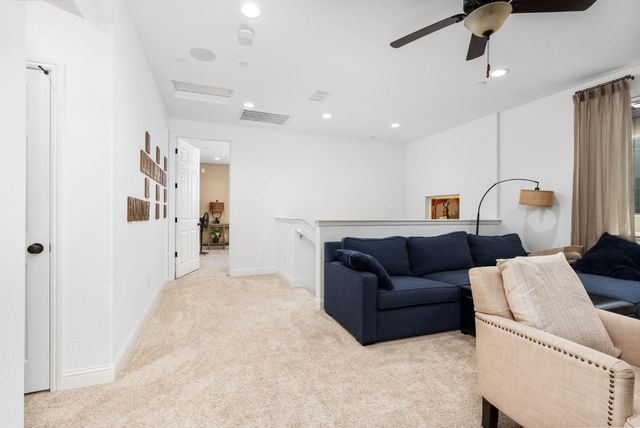 6701 E Providence Avenue, Fresno, CA 93727