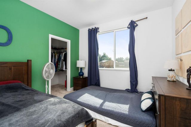 6701 E Providence Avenue, Fresno, CA 93727