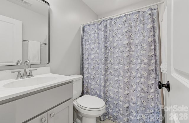 777 High Street, Canton, NC 28716