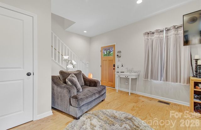 777 High Street, Canton, NC 28716