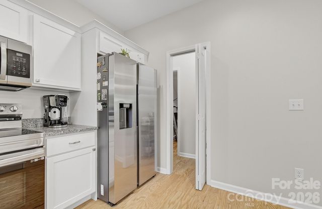 777 High Street, Canton, NC 28716