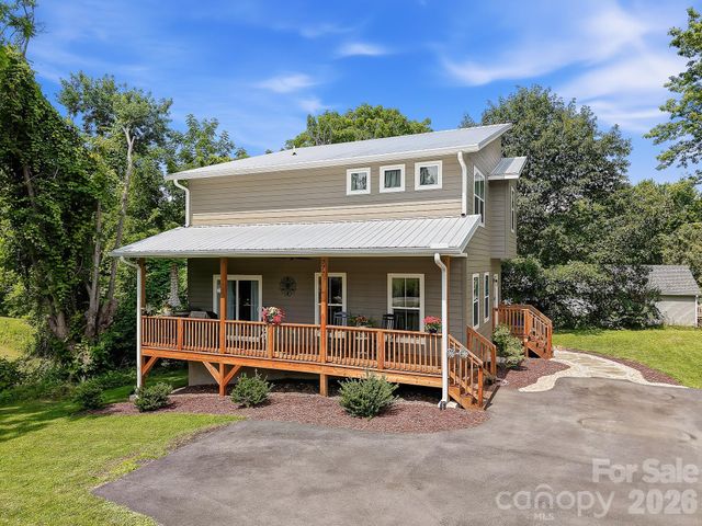 777 High Street, Canton, NC 28716