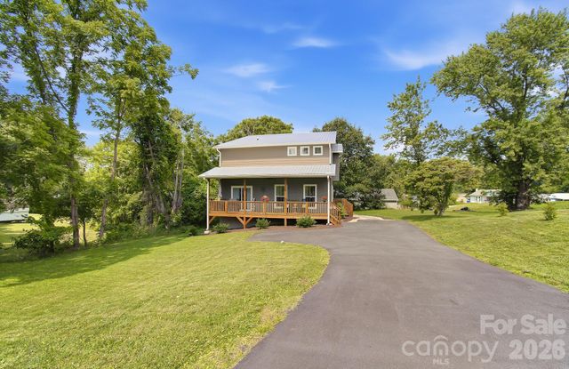 777 High Street, Canton, NC 28716