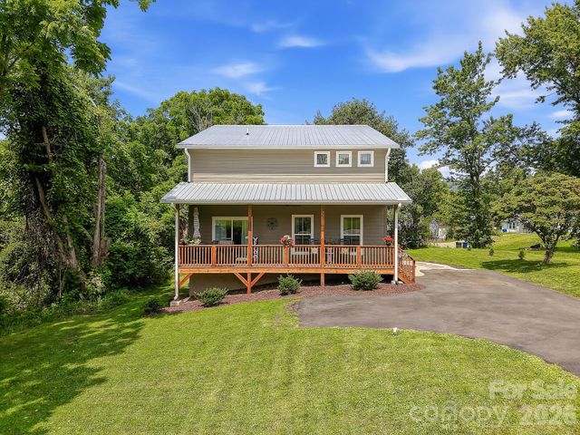 777 High Street, Canton, NC 28716