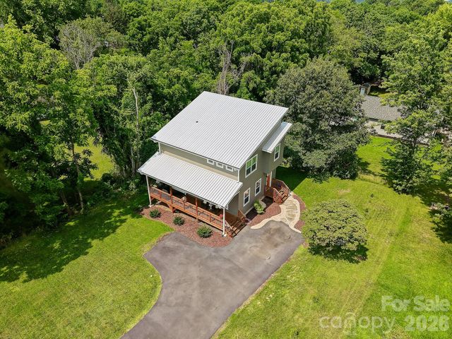 777 High Street, Canton, NC 28716