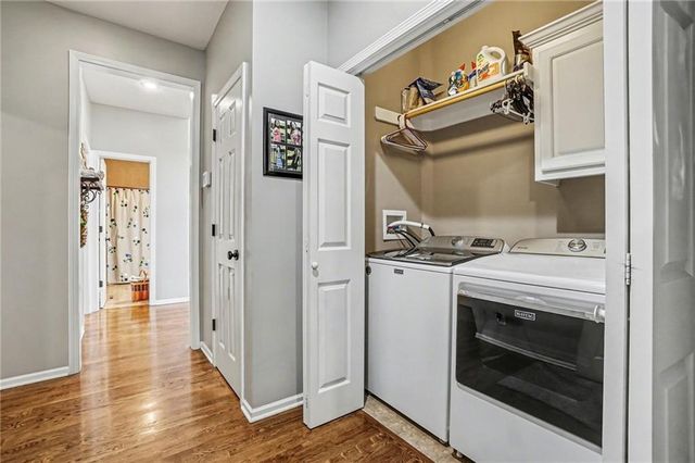 9617 N Adrian Avenue, Kansas City, MO 64154