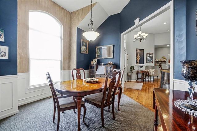 9617 N Adrian Avenue, Kansas City, MO 64154