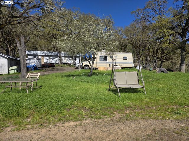4341 HAPPY VALLEY Rd, Roseburg, OR 97471