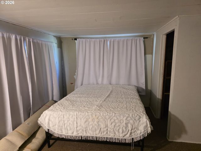 4341 HAPPY VALLEY Rd, Roseburg, OR 97471