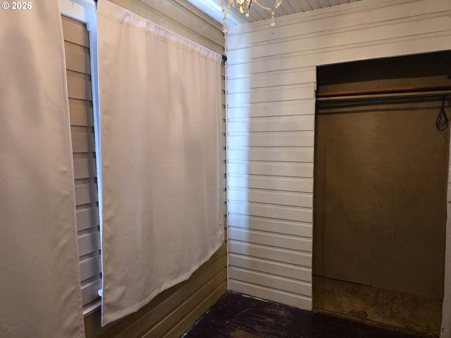 4341 HAPPY VALLEY Rd, Roseburg, OR 97471