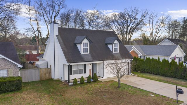 145 Meigs Dr, Murfreesboro, TN 37128