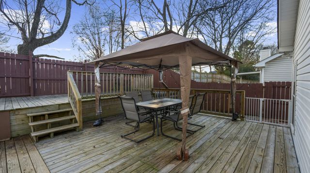 145 Meigs Dr, Murfreesboro, TN 37128