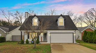 145 Meigs Dr, Murfreesboro, TN 37128