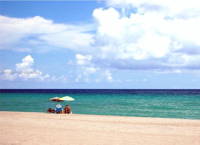 140 S Dixie Hwy 719, Hollywood, FL 33020