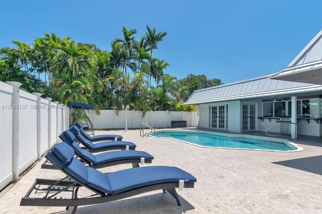 3321 N 37th St, Hollywood, FL 33021