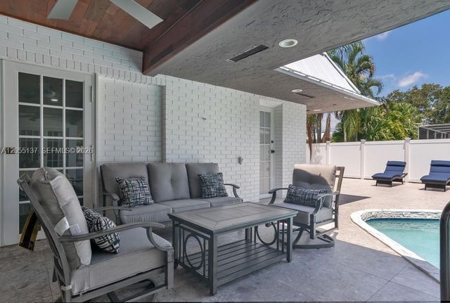 3321 N 37th St, Hollywood, FL 33021