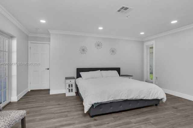 3321 N 37th St, Hollywood, FL 33021