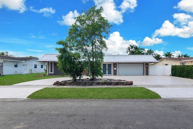 3321 N 37th St, Hollywood, FL 33021