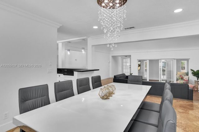 3321 N 37th St, Hollywood, FL 33021