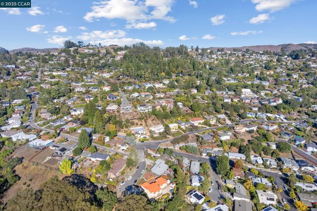 1140 King Dr, El Cerrito, CA 94530