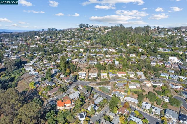 1140 King Dr, El Cerrito, CA 94530