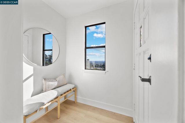 1140 King Dr, El Cerrito, CA 94530