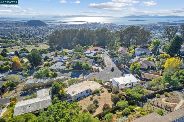 1140 King Dr, El Cerrito, CA 94530