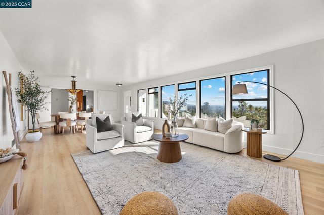 1140 King Dr, El Cerrito, CA 94530