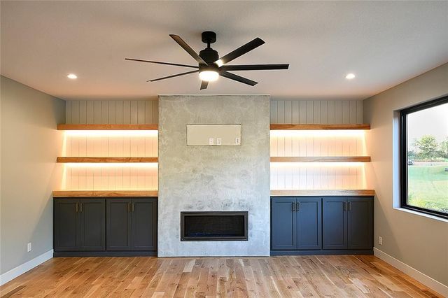 1006 Meadowbrook Drive, Kearney, MO 64060