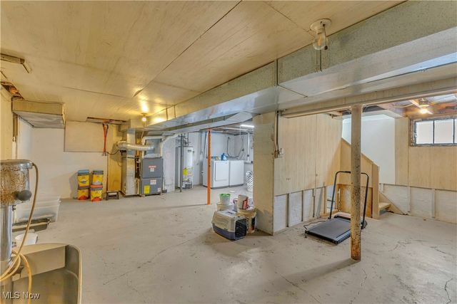 1853 West Avenue, Elyria, OH 44035