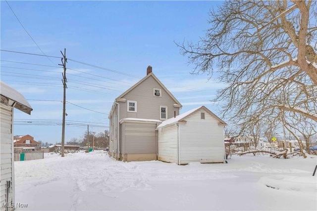 1853 West Avenue, Elyria, OH 44035