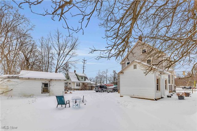 1853 West Avenue, Elyria, OH 44035