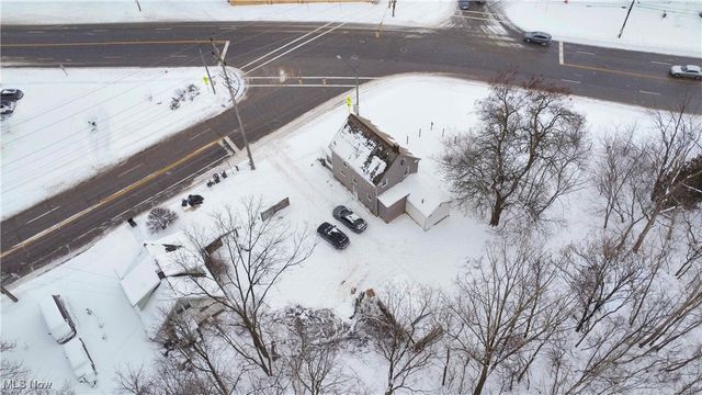 1853 West Avenue, Elyria, OH 44035