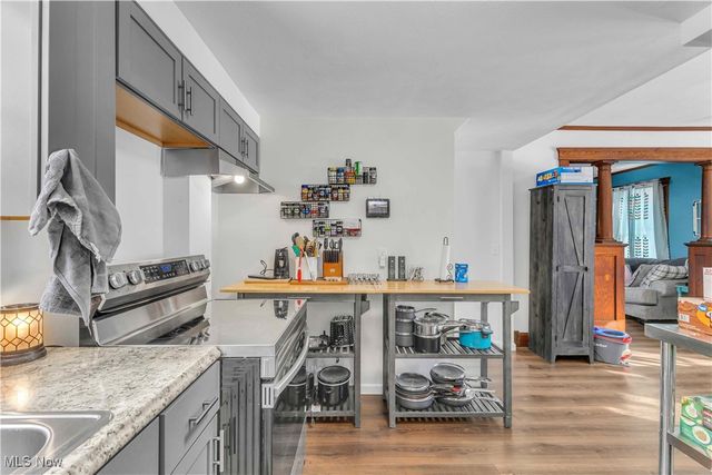 1853 West Avenue, Elyria, OH 44035