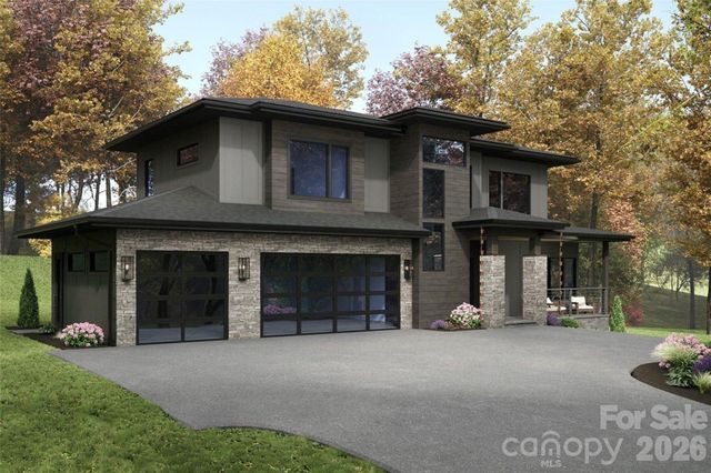 163 Stonefly Drive, Horse Shoe, NC 28742