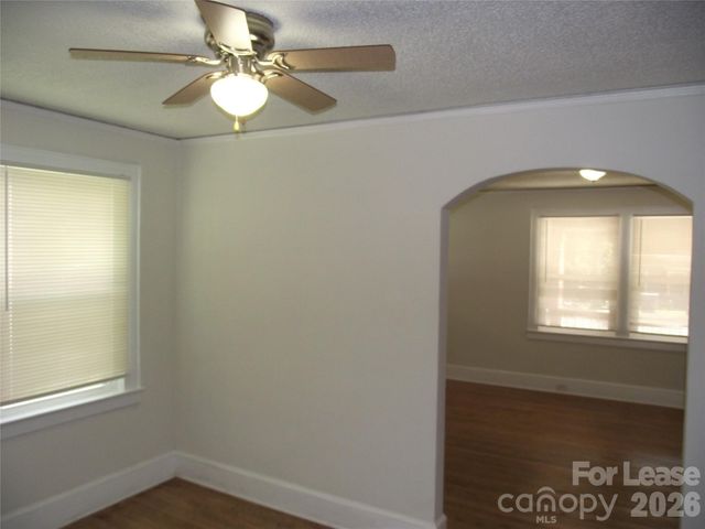 2310 Dundeen Street, Charlotte, NC 28216