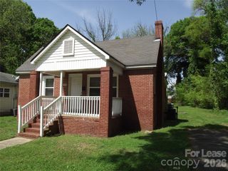 2310 Dundeen Street, Charlotte, NC 28216