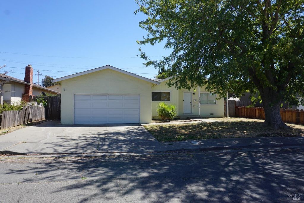 170 Harvard Ave, Vallejo, CA 94589
