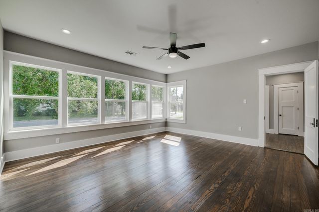 953 Watkins Street, Conway, AR 72034