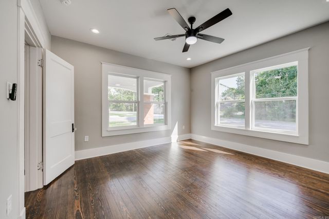 953 Watkins Street, Conway, AR 72034