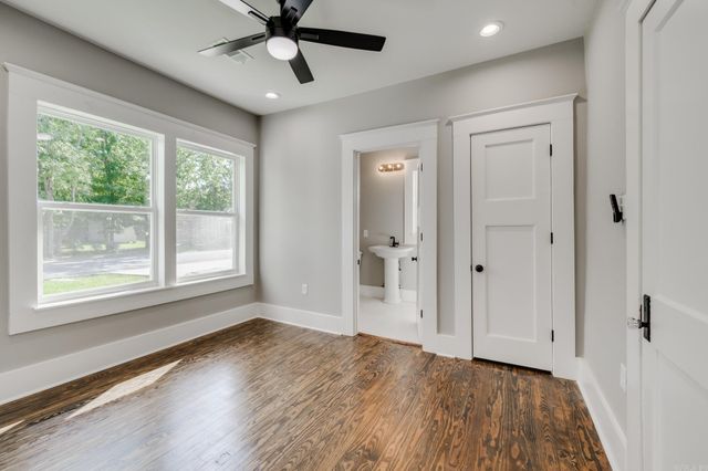 953 Watkins Street, Conway, AR 72034