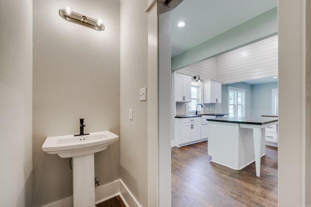 953 Watkins Street, Conway, AR 72034