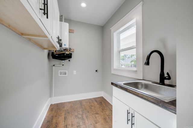 953 Watkins Street, Conway, AR 72034