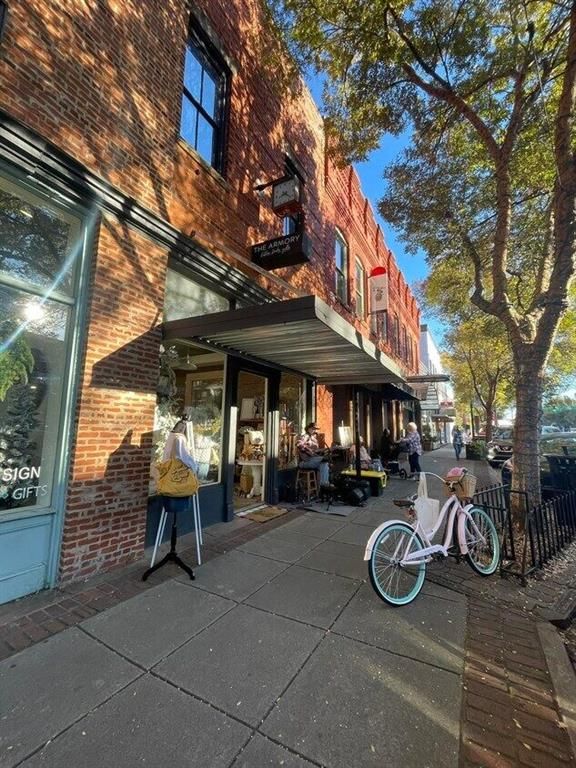 118 N BROAD Street, Monroe, GA 30655