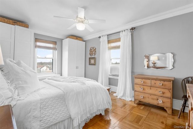 910 Stuart Avenue 4L, Mamaroneck, NY 10543