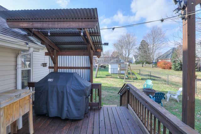 2110 Gaston Ct, Murfreesboro, TN 37128