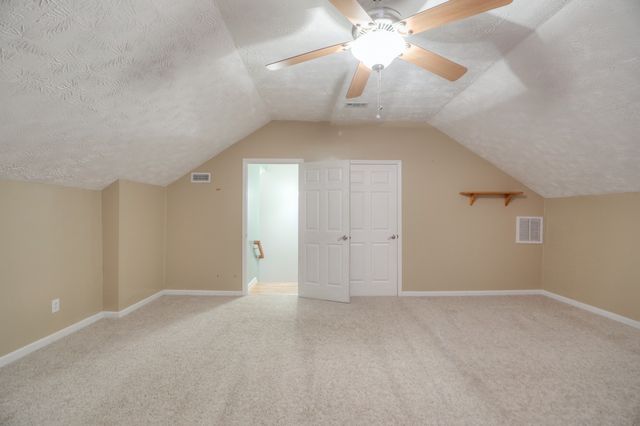 2110 Gaston Ct, Murfreesboro, TN 37128