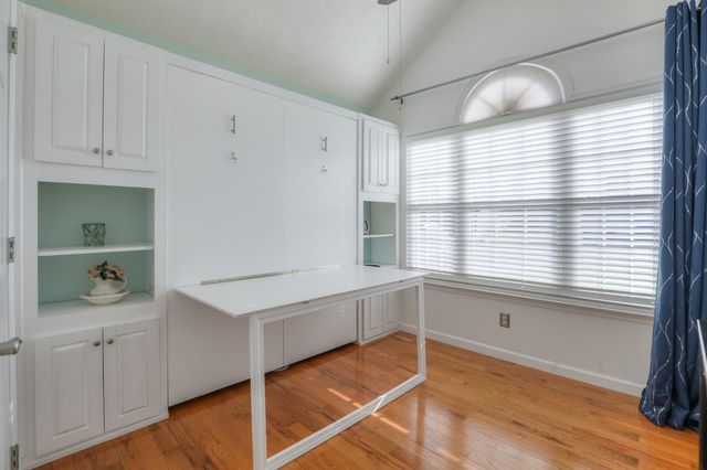 2110 Gaston Ct, Murfreesboro, TN 37128