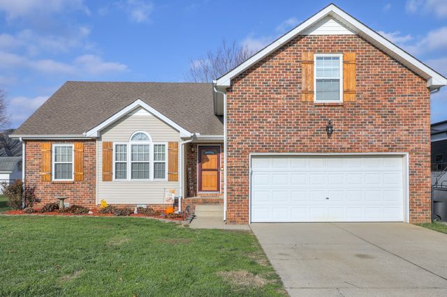 2110 Gaston Ct, Murfreesboro, TN 37128