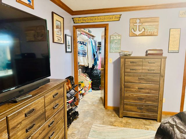 2720 Falcon Court, Seymour, IN 47274